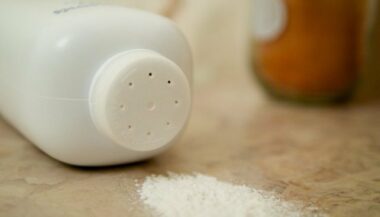 Talc cancérigène: Johnson &amp; Johnson condamné à 4,7 milliards de dollars