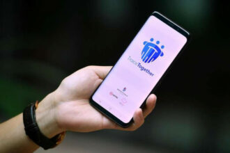 Covid-19: Les enjeux et les limites des solutions de traçage numérique