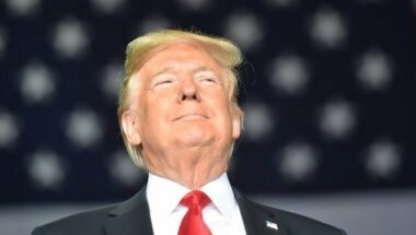 Donald Trump sillonne l'Amérique à la veille des élections de mi-mandat