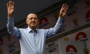 Turquie: élections à risques pour Erdogan face à une opposition unie