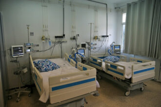 Covid. Nouvelle unité de soins intensifs à Casa, appel aux médecins volontaires