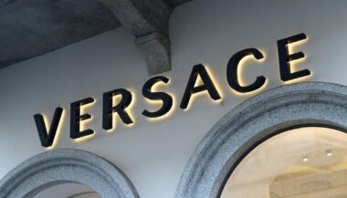 Mode: Michael Kors rachète Versace pour 1,83 milliard d'euros