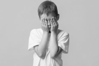 Transiger avec le violeur de son enfant, une pratique courante et alarmante