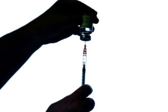 Novavax va expédier son vaccin au programme Covax au 3e trimestre 2021