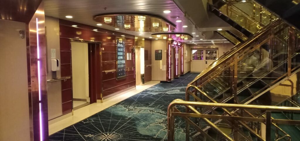 Images. Arrivée à Tanger du premier navire affrété pour l'opération Marhaba 2021