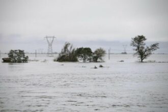 Assurance : le gouvernement veut instaurer une nouvelle taxe de solidarité contre les catastrophes naturelles
