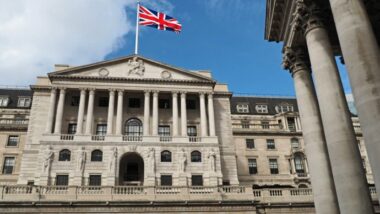 La Banque d'Angleterre devrait procéder à sa plus forte hausse de taux depuis 1995