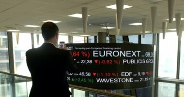 L'épidémie ralentit le pas en Europe, les marchés retrouvent de l'énergie