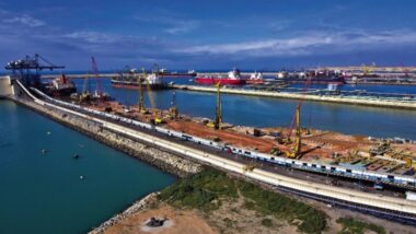 Installation au port Jorf Lasfar d'un marégraphe pour la détection des tsunamis (université)