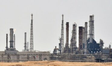 Chute historique du pétrole américain, faute de stockage aux Etats-Unis