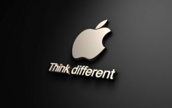 Apple, du garage aux 1.000 milliards de dollars de valeur boursière