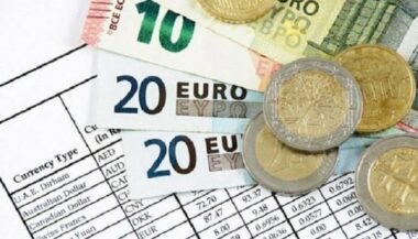 Devises : forte baisse des réserves de change des banques