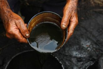 Pétrole: Ryad va réduire en juin sa production d'1 million de barils par jour