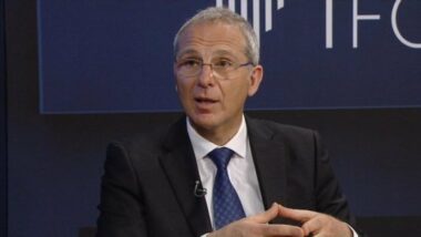 Mutandis :  Luc Rigouzzo remplacera  Younes El Abadan au Conseil de surveillance