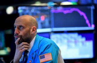 Wall Street grimpe à l'ouverture, plus optimiste sur le plan de relance