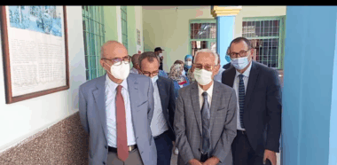 Fès : le président du comité technique de vaccination en visite du lycée Ibn Toufaïl ( En direct )