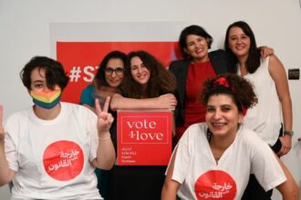 Libertés individuelles : le collectif 490 sonde les partis politiques et présente leurs positions