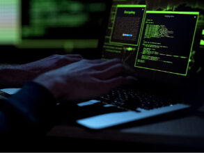 Cyber-escroquerie forcée au Myanmar : une forme de criminalité qui constitue une menace mondiale