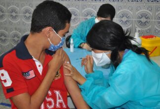 Covid: 700 centres de vaccination désormais dédiés aux 12-17 ans