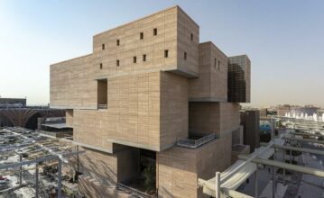 Expo Dubaï 2020 : &ldquo;L’État fait la promotion de cette transition énergétique, il doit lui-même l’appliquer&rdquo;