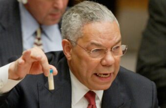 Décès de Colin Powell, secrétaire d'État sous George W. Bush