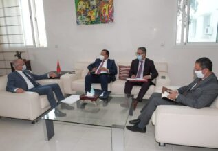 Éducation nationale : Benmoussa relance le dialogue avec les syndicats