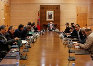 Enseignement : une nouvelle réunion ministère-syndicats sans annonce majeure