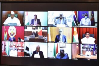 La Cedeao suspend le Burkina Faso de toutes ses institutions