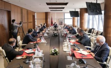 Akhannouch se réunit avec les partis politiques au sujet de la situation épidémiologique