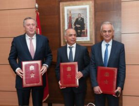 Inwi et Orange font don de tablettes au ministère de l’Education nationale