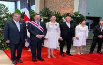 Akhannouch représente le Roi à l’investiture du nouveau président du Costa Rica