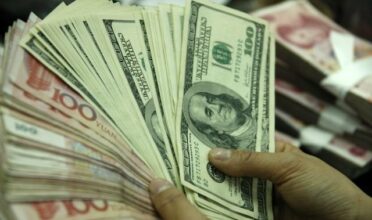 La Fed maintient le statu quo lors de sa première réunion sous l'administration Trump