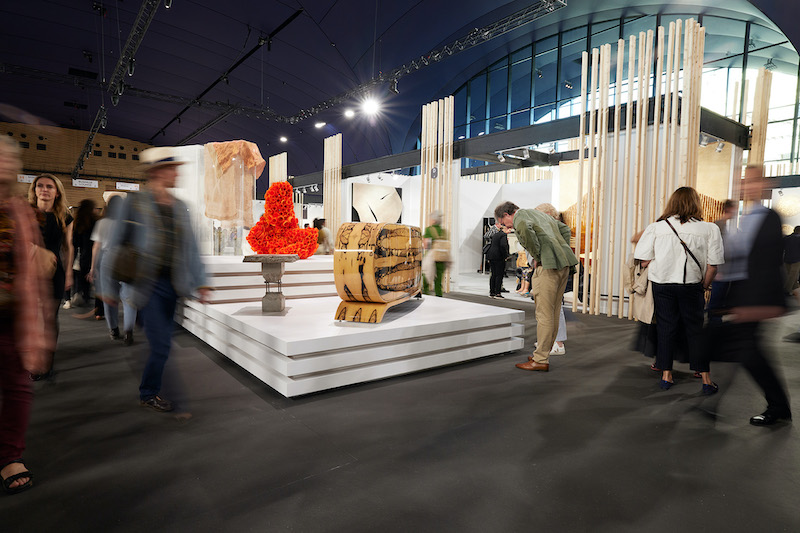 Huit maîtres artisans et créateurs marocains exposent à la Biennale Révélations