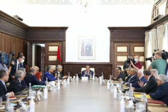 Une station de dessalement et un parc éolien à Dakhla en 2025