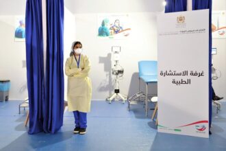 Comment naît une nouvelle vague de Covid : les explications du Dr Mouad Merabet