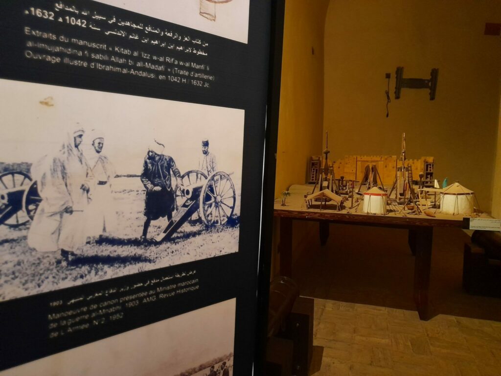 Au Musée militaire de Fès, une reconstitution grandeur nature de l'histoire des armes Au Musée militaire de Fès, une reconstitution grandeur nature de l'histoire des armes