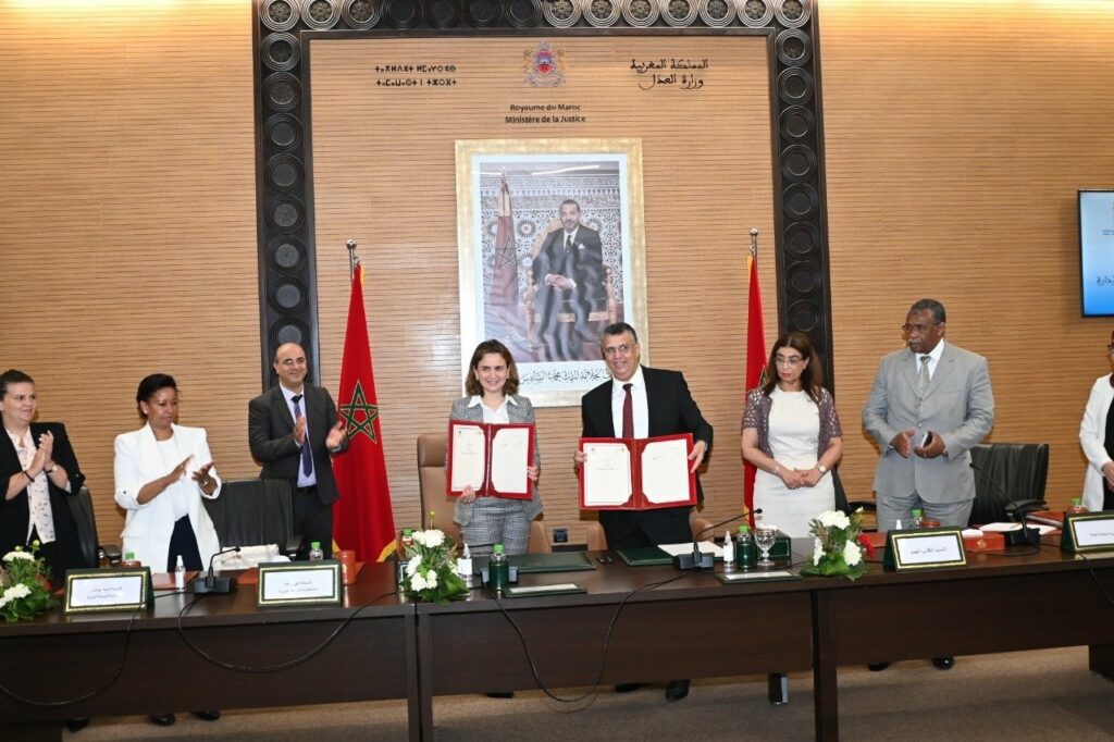 Mezzour et Ouahbi s'allient pour la numérisation des procédures judiciaires