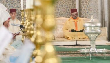 Le Roi Mohammed VI présidera une veillée religieuse en commémoration du 25e anniversaire de la disparition de feu le Roi Hassan II