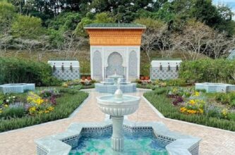 Un Jardin marocain au &ldquo;Gifu Rose Garden&rdquo; au Japon