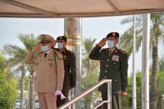 Une délégation militaire émiratie en visite au Maroc