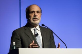 Nobel d’économie. Le sacre de “Helicopter Ben” ou des trois grands théoriciens de la planche à billets