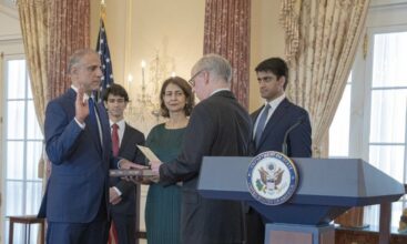 Le nouvel ambassadeur américain au Maroc prête sermon