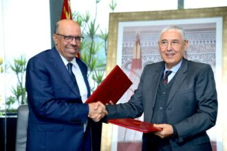 Attijariwafa bank et le CAM signent un accord en faveur de l'inclusion financière