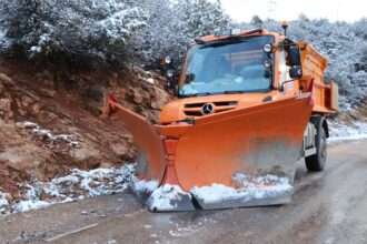 Fortes chutes de neige : 4 routes ouvertes, 22 douars désenclavés à Ouarzazate