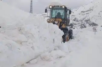 Météo : de fortes pluies et chutes de neige prévues entre dimanche et lundi