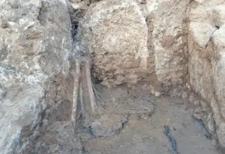 Des fouilles révèlent une tombe maurétanienne à Qsirissi, près de Larache