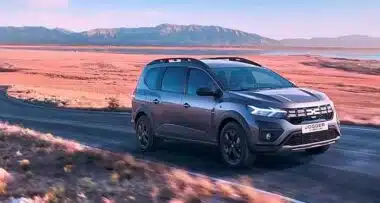 Renault Maroc lancera en 2024 la fabrication du premier véhicule hybride de Dacia