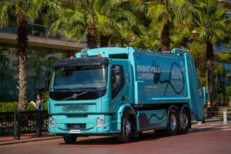 Rabat inaugure le premier camion de collecte de déchets électrique en Afrique