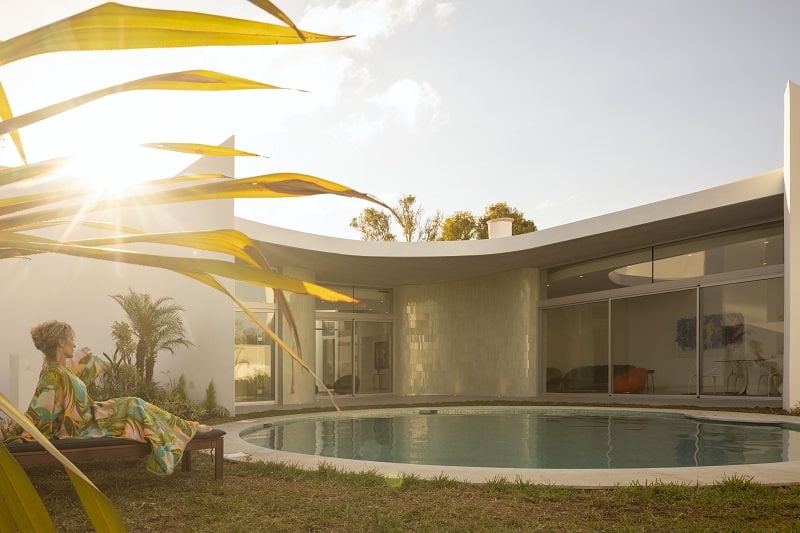 Architecture. Une villa aux courbes élégantes (Mohamed Amine Siana) Architecture. Une villa aux courbes élégantes (Mohamed Amine Siana)