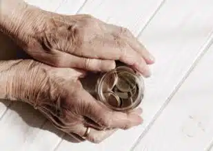 Retraites. Les pensions de base exonérées de l'IR, pour moitié en 2025 et totalement en 2026